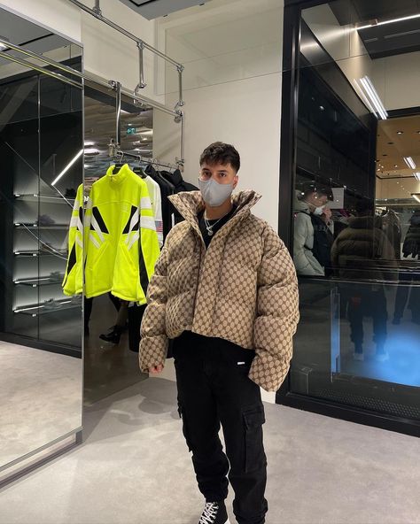 Gon Olivier, Gucci X Balenciaga, Balenciaga Jacket, Fashion Styles, Urban Fashion, Men Fashion, Canada Goose Jackets, Feel Like, Men's Fashion