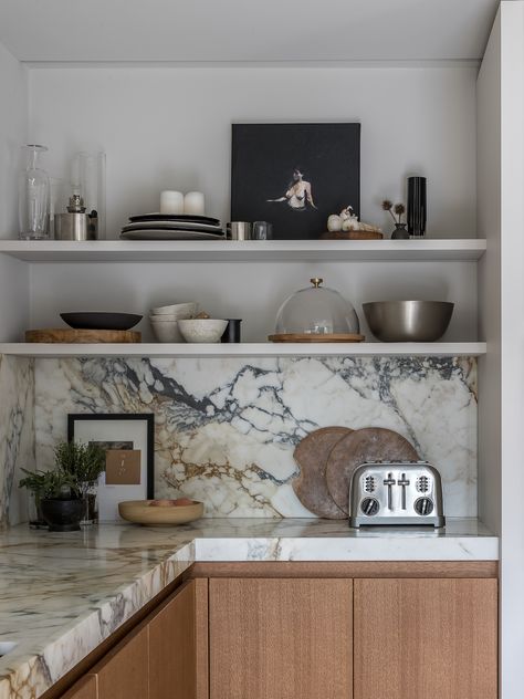 Where Architects Live | Bart America | est living Hidden Storage Ideas, Calacatta Gold, Make Life Easier, Kitchen Shelves, Hidden Storage, 인테리어 디자인, Storage Ideas, Dream Kitchen, Kitchen Renovation