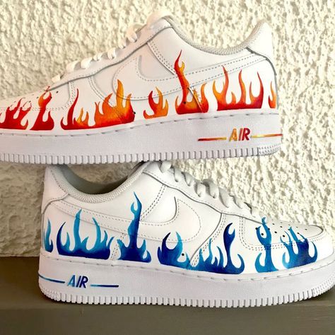 Cool Af1 Designs, Customised Nike Shoes, Costum Nike Shoes, Nike Customised Shoes, Costume Shoes Nike, Nike Shoe Design Ideas, Custom Shoe Art, Nike Custom Shoes Ideas, Costume Shoes Ideas