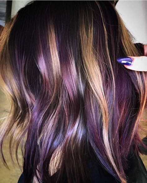 These Are The 8 Hair Color Trends Taking Over Instagram Right Now Peanut Butter And Jelly Hair, Fall Hair Color Trends, Gorgeous Hair Color, Fall Hair Color For Brunettes, Peanut Butter And Jelly, Hair Color Highlights, Brown Blonde Hair, Ombre Hair Color, Hair Color And Cut