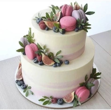 Cake Decorated With Fruit, Fancy Wedding Cakes, Tiered Cake, Beautiful Birthday Cakes, Cake Decorating Designs, Pretty Birthday Cakes, Gorgeous Cakes, Drip Cakes, Fancy Cakes