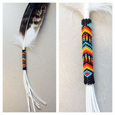 Beaded Feathers Native American, Beaded Feather Pattern, Beaded Feathers, Beaded Feather, Native American Beadwork Patterns, Seed Bead Jewelry Patterns, Native Beading Patterns, Bead Loom Designs, Beadwork Designs