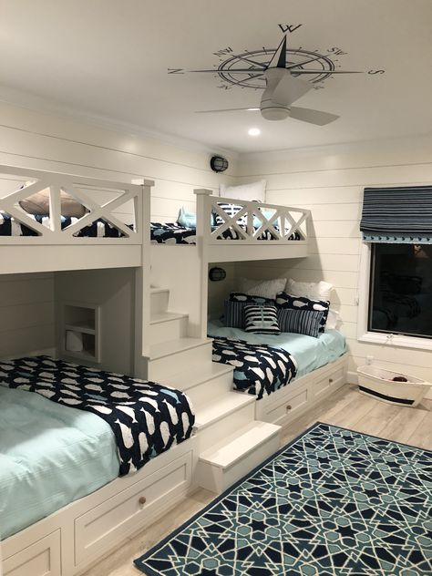 Room With Bunk Beds, Bunk Room Ideas, Bunk Bed Rooms, Bunk Beds Built In, Bunk Rooms, Built In Bunks, Bunk Bed Designs, تصميم للمنزل العصري, Kids Interior Room