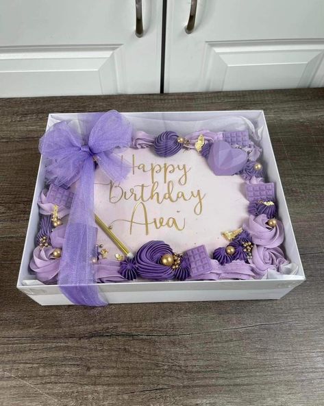 Bday Cupcakes, Square Cake Design, Slab Cake, Elegant Cupcakes, Sheet Cake Designs, Spring Cupcakes, Rectangle Cake, Birthday Cake For Mom, Purple Cupcakes