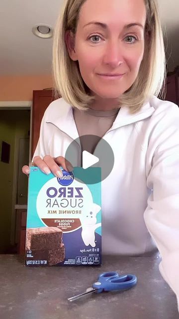 Jennifer Scott on Instagram: "Guilt free brownies! #weightwatchers #brownies #desserts" Zero Sugar Brownie Mix Recipes, Sugar Free Brownie Mix Recipes, Ww Brownies, Sugar Free Brownie, Weight Watchers Brownies, Brownie Mix Recipes, Sugar Free Desserts Easy, Brownie Mix Cookies, Sugar Free Brownies