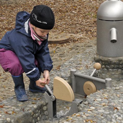 Natural Playground Ideas, Public Playground, Kid Design, Outdoor Play Spaces, Playground Areas, Water Playground, Playground Ideas, Water Trough, Outdoor Play Areas