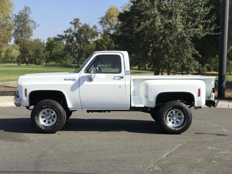 #ForSale: 1975 Chevy Stepside C10 Pickup Truck. 4x4. Fresh body and paint work. New interior. Fresh Big Block Chevy Engine. Vintage A/C. Custom aluminum bed floor. New chrome bumpers and trim. Mickey Thompson Wheels. Dual fuel tanks. The list goes on and on. Stepside C10, Aluminum Bed, Squarebody Chevy, Chevy Trucks Accessories, Jaguar Wallpaper, Silverado 4x4, Chevy Suv, Vintage Chevy Trucks, Chevy Vehicles