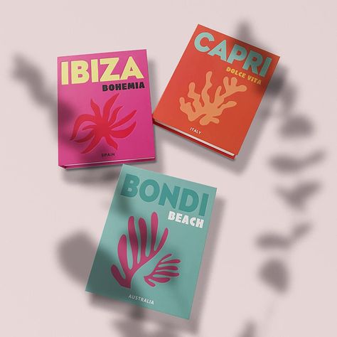 Capri Book Decor, Bright Coffee Table Books, Apartment Manifestation, Table Books Decor, Ibiza Bohemia, Decoration Bookshelf, Ikea Room, Books For Decoration, Books Coffee Table