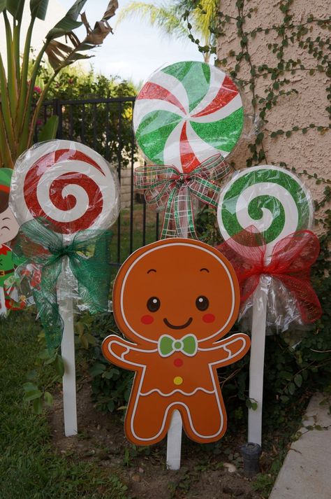 Ginger Bread Christmas Decorations | Etsy Ginger Bread Christmas, Lollipop Christmas, Bread Christmas, Outdoor Christmas Decorations Lights, Candyland Theme, Christmas Lollipops, Cute Ginger, Cute Christmas Decorations, Gingerbread Christmas Decor