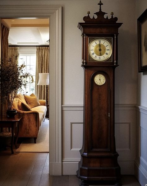 Interior project in traditional style. The customer still had approximately the same old clock, and he wanted us to incorporate it into the interior of the new house. We placed them between the passage of their hallway to the living room. Clock In Living Room, Clock Living Room Decor, Traditional Style Living Room, Antique Interior Design, Old Fashioned House, Old Clock, Traditional Style Decor, The Passage, Old Clocks