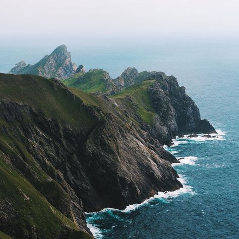 Alistair Horne on Instagram: “The rugged coastline of St Kilda. Hoping to head back next year, one of my favourites places in Scotland. Have you been before?” Scotland Coastline, St Kilda Scotland, Places In Scotland, Year One, St Kilda, Minecraft Designs, Scotland, Minecraft, Favorite Places