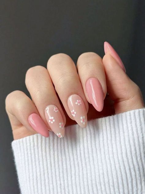 Nail Pics, April Nails, August Nails, Summer Nails 2024, Girly Acrylic, Cute Simple Nails, Simple Gel Nails, Summery Nails, Girly Acrylic Nails