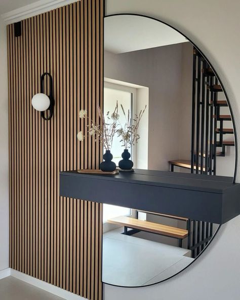 Entryway Bench Apartment, Long Entry Wall Ideas, Hallway Modern Design, Coridorio Design Home, House Corridor Design, Entrance Wall Design Front Entry, Anteroom Ideas, Entry Foyer Design, Foyer Design Modern Entrance