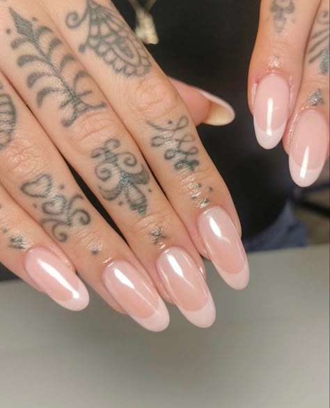 Nude Chrome French Tip Nails, Milky French Tip Nails, Soft Pink French Tip Nails, Milky French Manicure, Vanilla Nails, Angelic Nails, Nude French Tip, French Tip Gel, French Tip Gel Nails