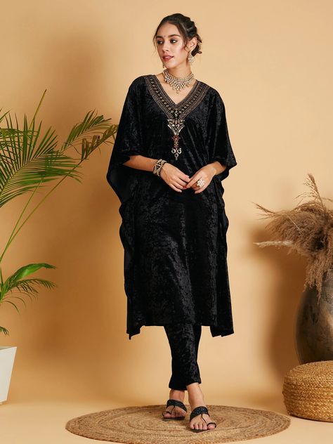 Traditional Kurti, Velvet Kaftan, Kaftan Kurta, Velvet Kurta, V Neck Pattern, Ethnic Kurti, Yoke Design, Indian Kurti, Long Kurti