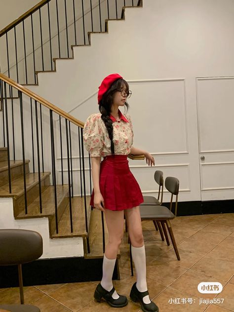 Korean Valentines Day Outfit, Kpop Red Outfit, Red Cute Outfits, Red And Cream Outfit, Cute Red Outfits, Red Outfit Korean, White And Red Outfit, Red Skirt Outfits, Red And White Outfits