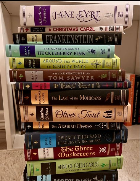 Literary Classics Book Lists, Guide To Classic Literature, Hardcover Classic Books, Old Books Recommendation, Historical Books Aesthetic, Old Classic Books To Read, Old Books To Read Literature, Classics Book List, Must Read Classics Literature