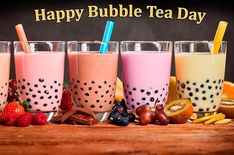 Yum yum! www.rksshots.com #potd #instalike #igers #bubbletea #tea Bubble Tee, Bubble Tea Flavors, How To Make Bubbles, Boba Drink, Green Tea Bags, Bubble Milk Tea, Tapioca Pearls, Masala Chai, Chocolate Caliente