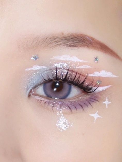 Ethereal Makeup Looks, Kawaii Makeup Aesthetic, Make Up Gold, Cute Eye Makeup, Korean Eye Makeup, Eye Makeup Pictures, Ethereal Makeup, Eye Makeup Designs, Dope Makeup