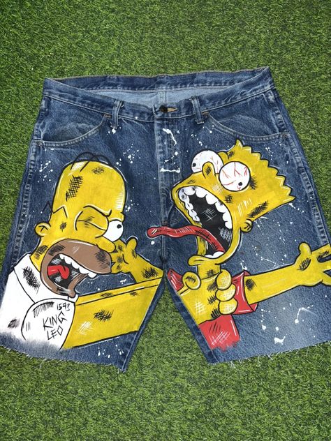 Custom Shorts Jeans, Travis Scott Outfits, Custom Jeans Diy, Denim Diy Clothes, Custom Sneakers Diy, Painted Shorts, Clothing Tape, Painted Clothes Diy, Fashion Design Template