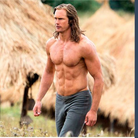 Alexander Skarsgard Alexander Skarsgard Tarzan, Alex The Great, Hair Pieces For Men, Tarzan Movie, Legend Of Tarzan, The Legend Of Tarzan, Skarsgard Family, Alex Skarsgard, Jesse Metcalfe