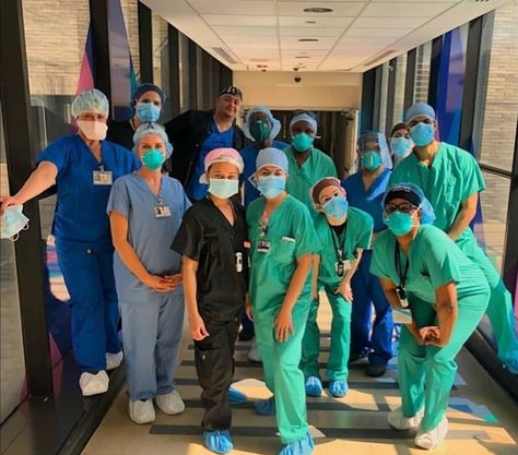 PROUD AMERICAN NURSE on Instagram: “@newyorknurse2020 Another group of healthcare workers at mount sinai hospital in NYC. Mount sinai (like many other nyc hospitals) has been…” Mount Sinai, Proud American, Healthcare Workers, Medical School, Dress Code, Academic Dress, Health Care, Medical, Collage