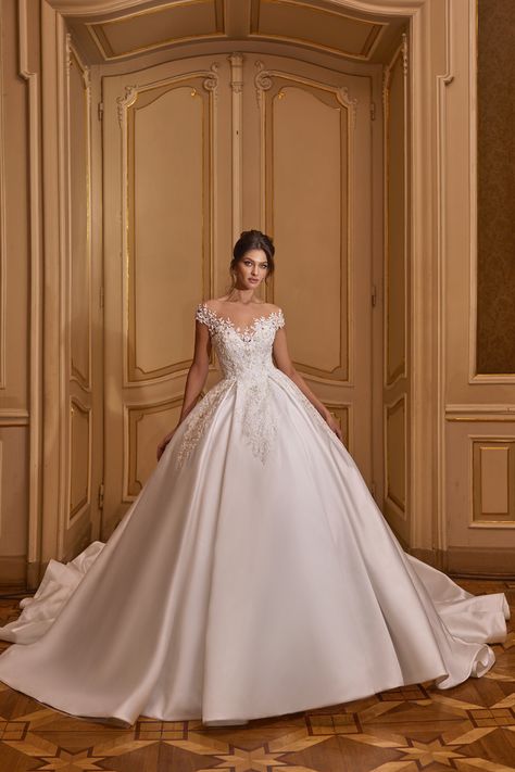 Wedding Gown Ballgown, Luxury Wedding Dresses, Mexican Wedding Dress, Princess Wedding Gown, Wedding Dresses Princess Ballgown, Satin Wedding Gown, Wedding Dresses Cinderella, Fairy Tale Wedding Dress, Vogue Wedding