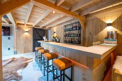 Project Noordersingel | Heeren van Eijck Building A Home Bar, Poolhouse Bar, Covered Patio Design, Bar Shed, Outside Bars, Home Bar Designs, Garage Bar, Outdoor Gardens Design, Pool Bar