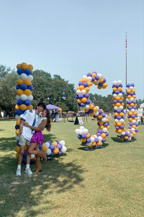 #lsu#louisiana#louisianasaturdaynight#lsugameday#lsufootball#tigers#lsutigers#secfootball#sec Bed Party College Lsu, Lsu College Aesthetic, Louisiana State University Aesthetic, Ole Miss Grad Party, Lsu Volleyball, Lsu Nails, Lsu Aesthetic, Lsu Campus, Lsu Tailgate