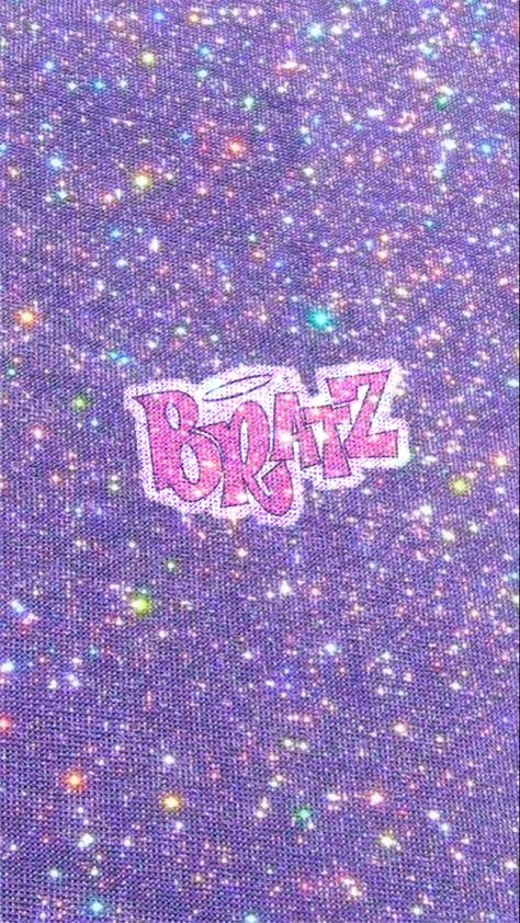 Bratz Screensaver, Y2k Asthetics Wallpaper, Brats Aesthetic Wallpaper, Bratz Wallpaper Iphone Aesthetic, Y2k Wallpapers For Laptop, Wallpaper Iphone Spiderman, Halloween Wallpaper Aesthetic Iphone, Preppy Wallpaper Aesthetic, 3 D Wallpaper