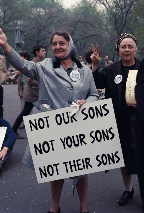 Two older women making peace signs during anti-Vietnam war march on April 27, 1968. 40 Year Anniversary, History Magazine, Famous Photos, Protest Signs, South Vietnam, Peace Signs, Vietnam Veterans, Photos Of Women, A Sign