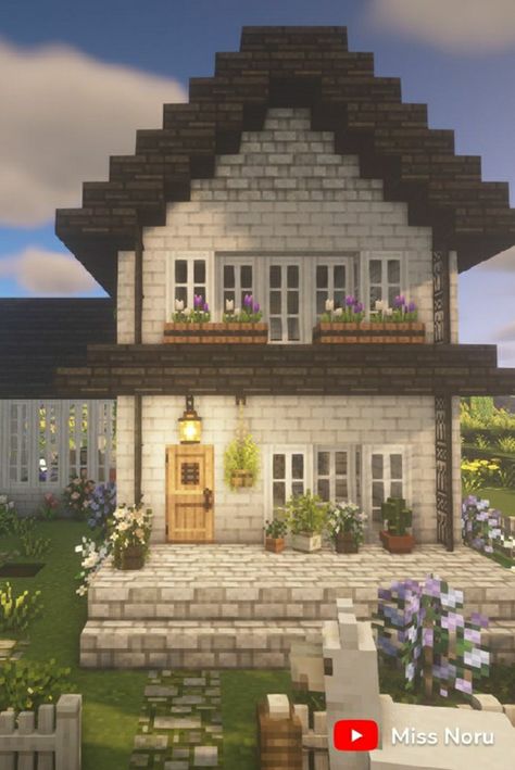 White And Black Minecraft House, Preppy Minecraft House, White Minecraft House, White House Minecraft, Cute Aesthetic Minecraft Houses, Mizuno Minecraft, Casas Aesthetic Minecraft, Minecraft White House, Casa Minecraft Aesthetic