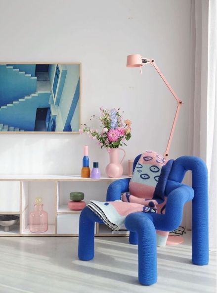 Colour Psychology, Colorful Apartment, Dekorasi Kamar Tidur, Danish Pastel, Retro Interior, Apartment Decor Inspiration, Maximalism, Room Colors, Cozy House