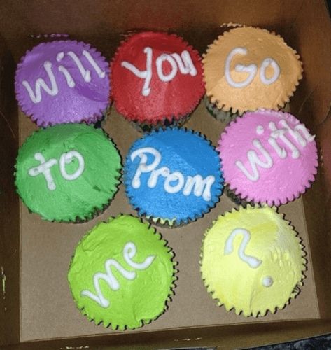 Will You Go To Prom With Me, Coho Proposals, Hot Or Not List, Homecoming Asks, Prom Poster, Prom Posals, Prom Balloons, Prom Proposal Ideas, Dance Proposals