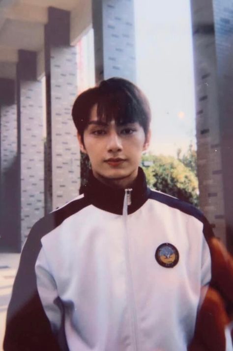 Junhui Polaroid, Jun Polaroid, Junhui Wen, Exclusive Fairytale, Jun Svt, Moon Junhui, Jun Seventeen, Seventeen Aesthetic, Wen Junhui