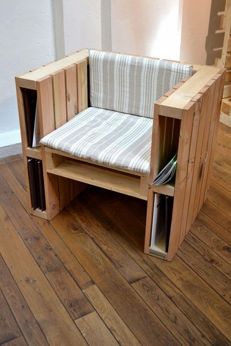 Amazing DIY pallet furniture Ideas (35) Pallet Furniture Plans, Pallet Chair, Outdoor Designs, Wooden Pallet Furniture, Pallet Designs, Wooden Pallet Projects, Recycled Pallets, Pallet Crafts, Wood Pallet Projects