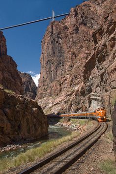 If walking across what is essentially an open air, 100-story building just isn't your thing, don't worry; the surrounding Park offers a variety of things to do including a zipline, children's area, and rides on the acclaimed Royal Gorge Route Railroad. Royal Gorge Train, Royal Gorge Colorado, Canyon City, Royal Gorge, Holiday Train, Train Tour, Relaxing Travel, Romantic City, Train Ride