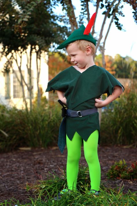 Peter Pan Costume Diy, Diy Peter Pan Costume, Peter Pan Costume Kids, Michael Darling, Potter Family, Peter Pan Costumes, Peter Pan Costume, Mad Tea Parties, Movie Halloween Costumes