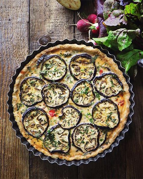 Cheddar Eggplant Quiche • Lusya Galkina Eggplant Quiche Recipes, Eggplant Pie Recipe, Eggplant Quiche, Recipes Quiche, Cheddar Recipes, Witch's Kitchen, Pea Salad Recipes, Dairy Foods, Bakers Table