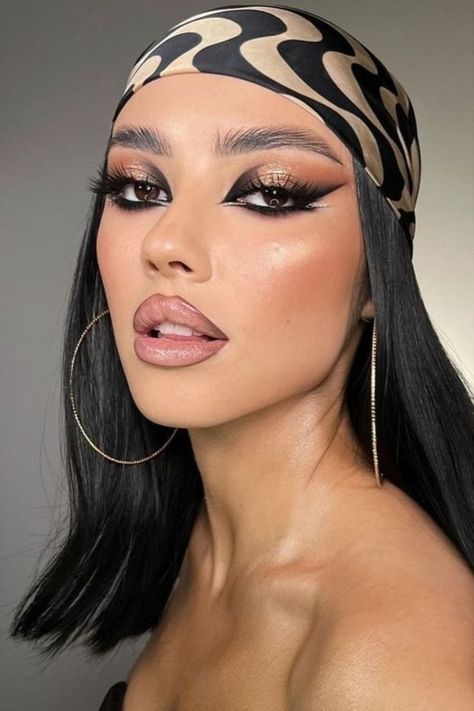 makeup looks makeup ideas makeup aesthetic eye makeup natural makeup #makeuplooks #makeupideas #makeupaesthetic #eyemakeup #naturalmakeup Makeup Ojos, Mekap Mata, Face Charts, Make Up Tutorials, Dramatic Makeup, Dope Makeup, Creative Eye Makeup, Creative Makeup Looks, Eye Makeup Art