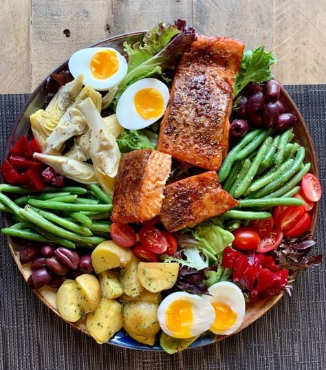 Northwest Niçoise - Home MadeHome Made Salad Nicoise Recipe, Salad Nicoise, Nicoise Salad Recipe, Cilantro Lime Vinaigrette, Steamed Green Beans, Fresh Beets, Nicoise Salad, Lime Vinaigrette, Fun Salads