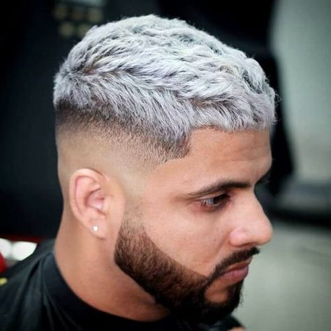 Platinum Blonde Hair Men, Blonde Short Hairstyles, Hair Plait, Bleached Hair Men, Short Platinum Blonde Hair, Plait Styles, Updo Easy, Hairstyles Anime, Edgy Short Haircuts