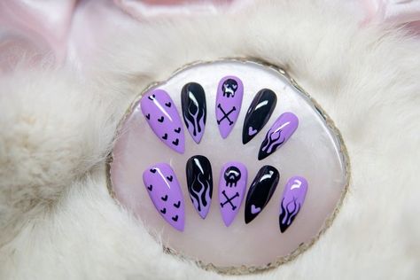 Pastel Goth Nails, Black And Purple Nails, Flame Heart, Pastel Goth Aesthetic, Heart Skull, Ten Nails, Nails Pastel, Heart Eye, Punk Nails