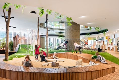 Learning Centre Ideas, Indoor Playground Ideas, Indoor Playground Design, Kindergarten Interior, Preschool Designs, School Building Design, Daycare Design, Kids Indoor Playground, Kindergarten Design