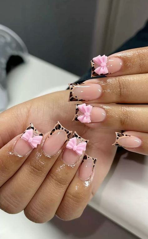 Cheetah print pink bow nails short square french tip acrylic nails French Tip Leopard Nails, Leopard Nails French, French Tip Sets, Leopard French Tip, Pink Cheetah Nails, B Day Nails, Cheetah Print Nails, Future Nails, Cheetah Nails