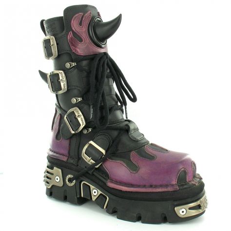 New Rock M.539 on Reactor platform sole. To see more shots, from different angles of this specific model and also many other, rare, archive New Rock styles, check collection in my profile. For similar styled models, look at: M.442, M.452 and M.454. #newrock #cybergoth #horn Espio The Chameleon, Futuristic Clothes, New Rock, Virtual Closet, Rock Style, Shoe Shop, Dark Black, Biker Boot, Nice Shoes