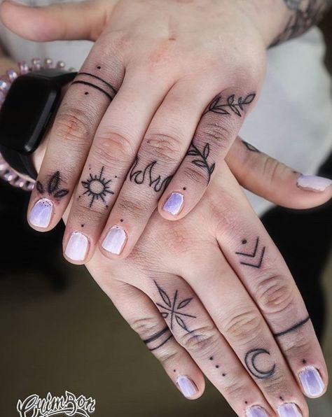 Below are some finger tattoo designs you can consider. #tattooideas #tattoosforwomen Acab Tattoo, Simple Finger Tattoo, Simple Hand Tattoos, Small Finger Tattoos, Tato Henna, Finger Tattoo For Women, Finger Tats, Hand And Finger Tattoos, Cute Hand Tattoos