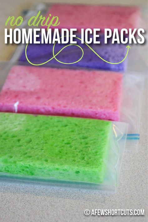 A simple solution to cool those lunch boxes! No drip Homemade Ice Packs. Super cheap & easy to make! Homemade Ice Pack, Diy Ice Pack, Diy Lunch, Cold Lunches, Ice Packs, School Lunches, Ice Pack, Pack Lunch, Homemade Remedies