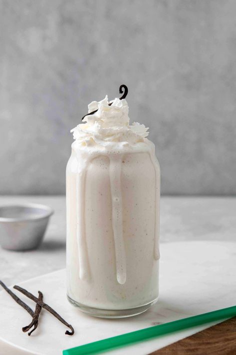 This homemade Starbucks vanilla bean creme frappuccino blended beverage recipe requires no ice cream. Just a handful of simple ingredients. Vanilla Bean Frappuccino Recipe, Starbucks Vanilla Frappuccino, Starbucks Vanilla Bean, Starbucks Vanilla Bean Frappuccino, Vanilla Bean Frappuccino, Matcha Frappuccino, Starbucks Frappuccino Recipe, Vanilla Bean Frappe, Vanilla Frappuccino