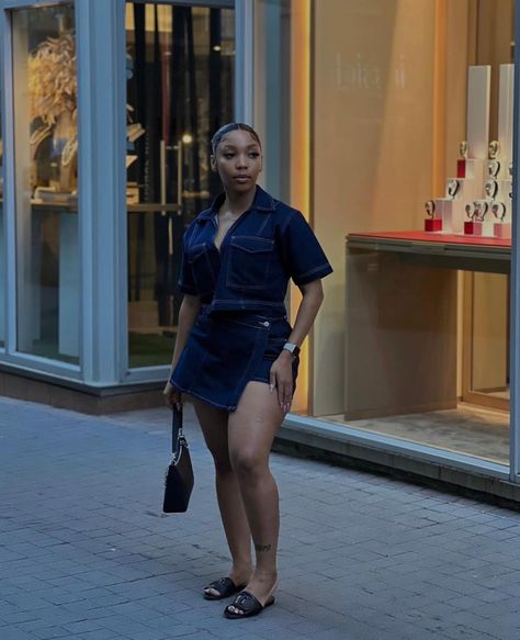 Your Fashion Assistant | Out n’ about ❤ DM for Features, Collab posts, Page growth and Visibility    Dress up Inspo @tsandzile_nkhosi Disclaimer: No copyright… | Instagram Ankara Street Wear, Ankara Dress Designs 2024, 2024 Outfit Trends For Women, Streetwear Fashion Women Summer 2024, 2024 Ankara Fashion Trends, 2024 Ankara Gown Styles, Elegant Summer Outfits, Everyday Casual Outfits, Corporate Outfits